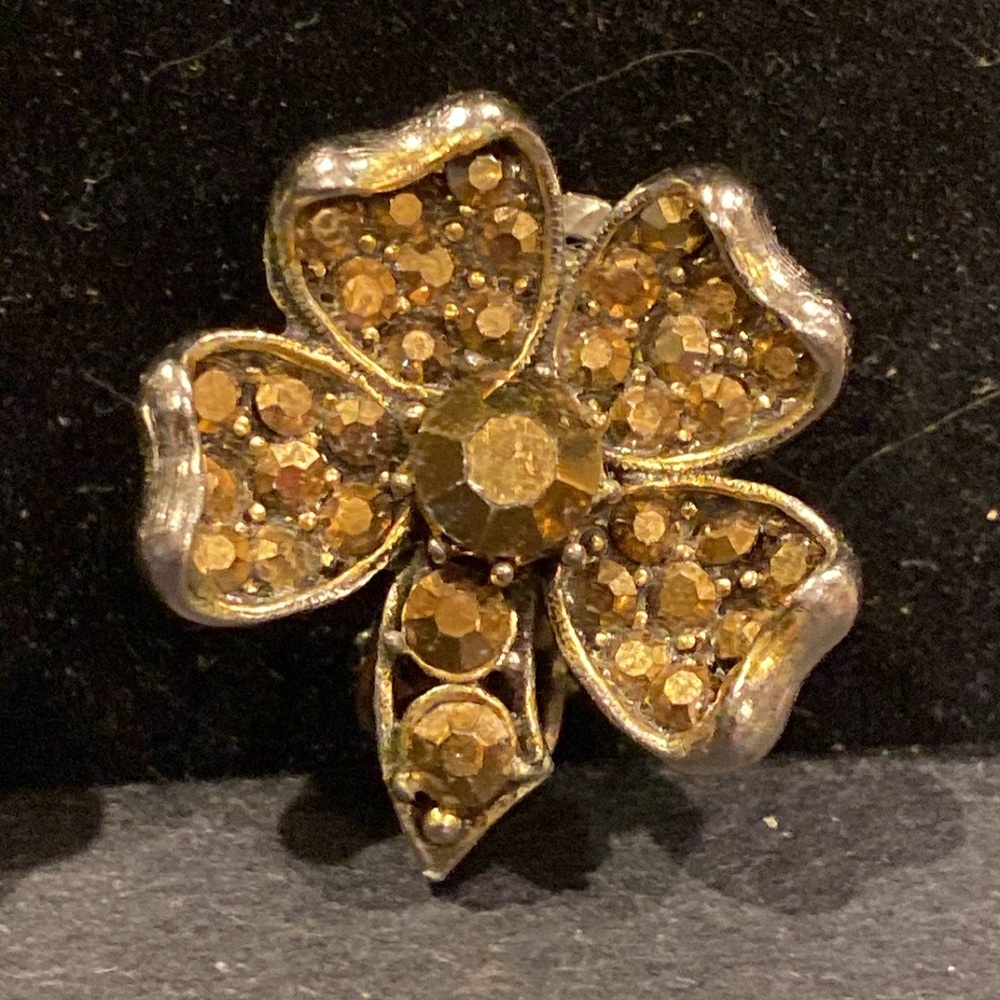 Weiss Chocolate Aurora Borealis Clip Earrings. - Picture 2 of 6